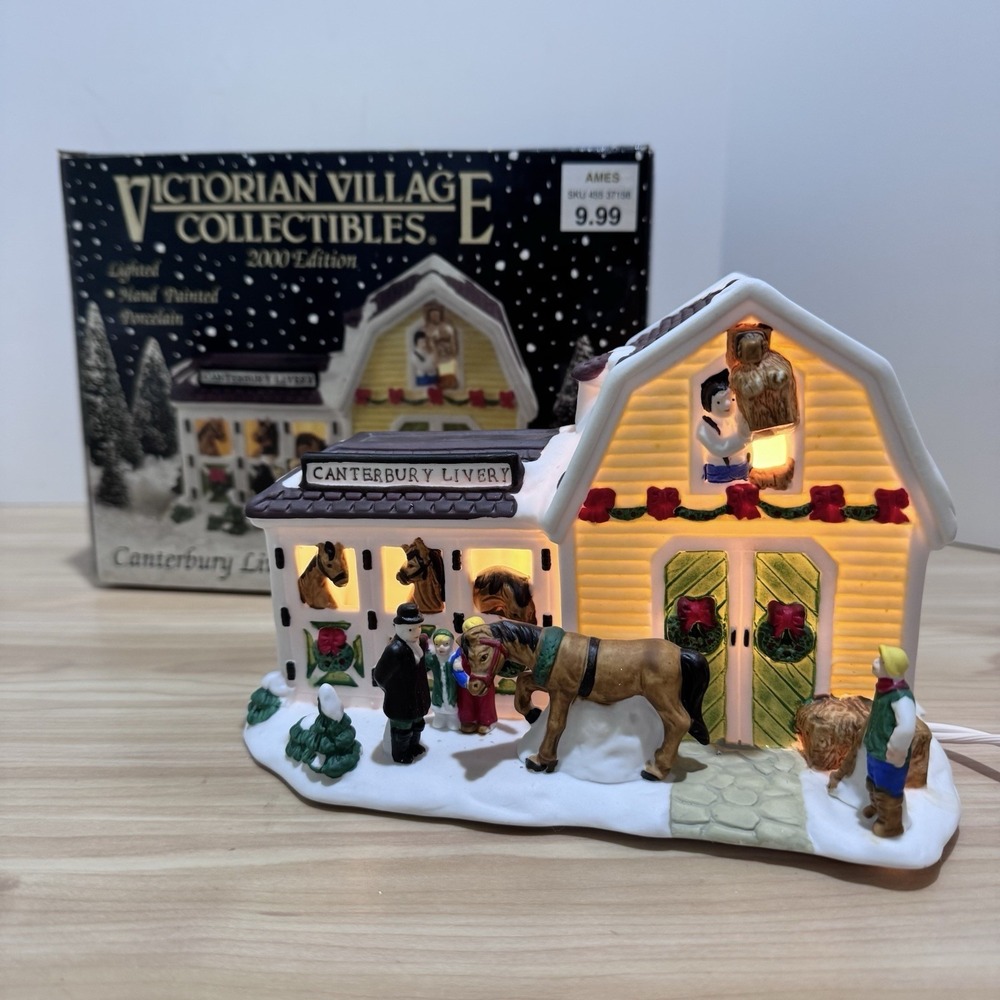 Victorian Village Collectibles 2000 Edition Canterbury Livery Lighted Village